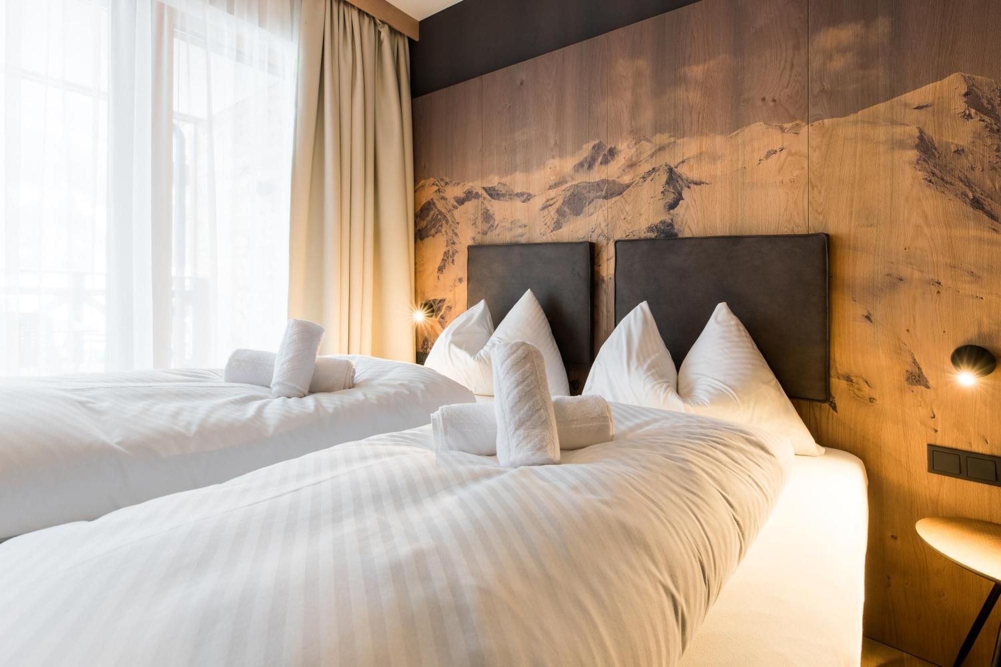 Wildkogel Resorts - Das Neukirchen นอยเคียร์เชน อัม โกรสเวเนดิเกอร์ ห้อง รูปภาพ