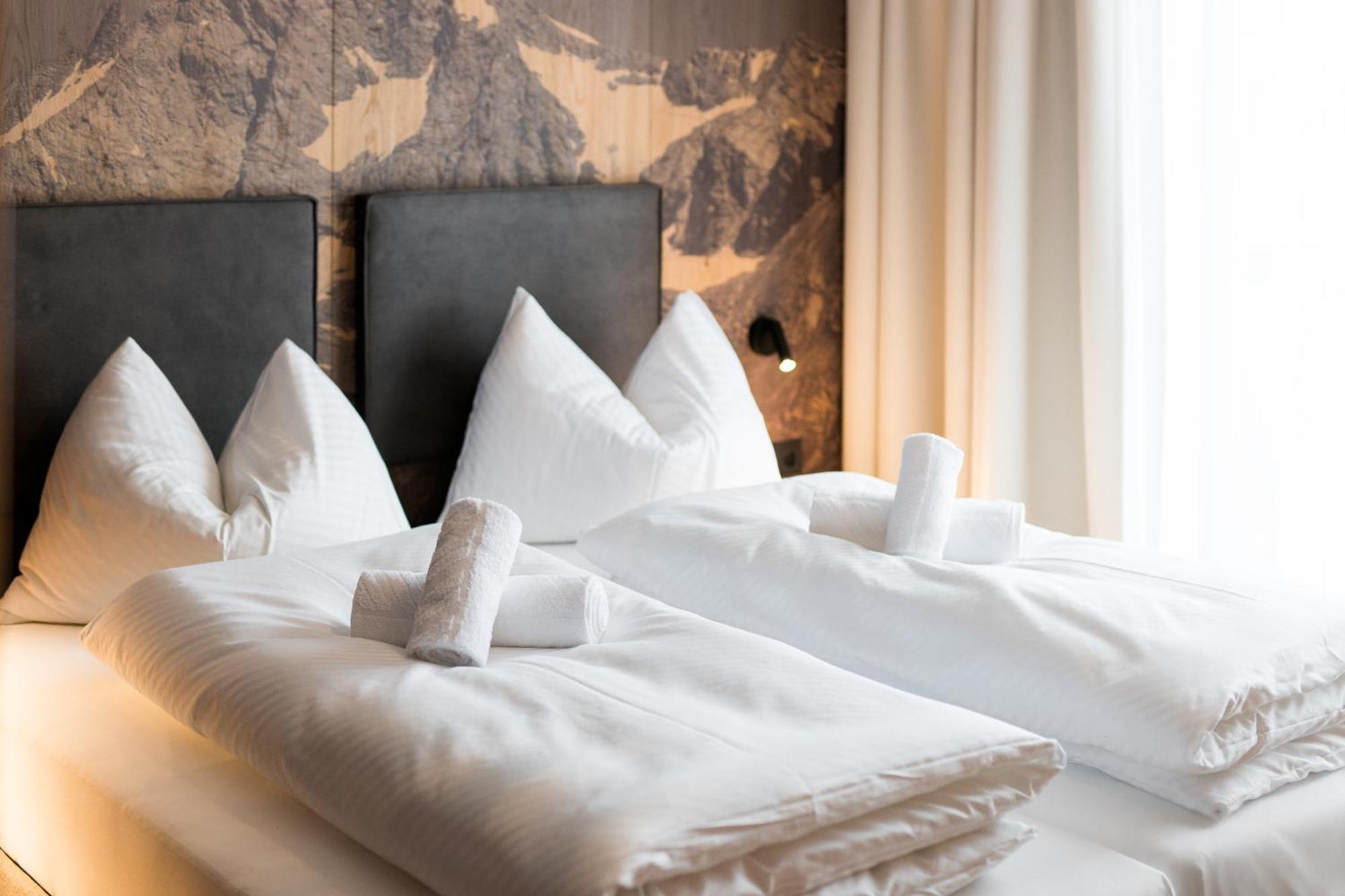 Wildkogel Resorts - Das Neukirchen นอยเคียร์เชน อัม โกรสเวเนดิเกอร์ ห้อง รูปภาพ