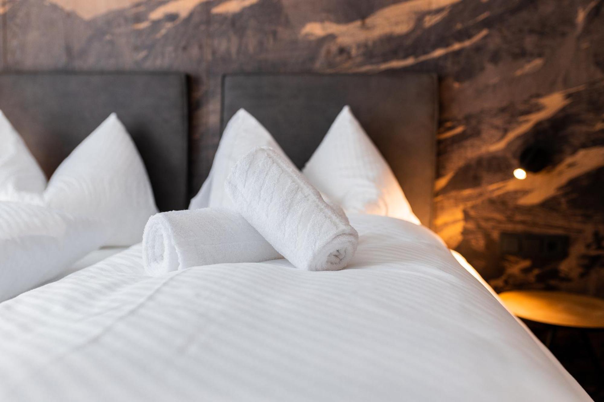 Wildkogel Resorts - Das Neukirchen นอยเคียร์เชน อัม โกรสเวเนดิเกอร์ ห้อง รูปภาพ